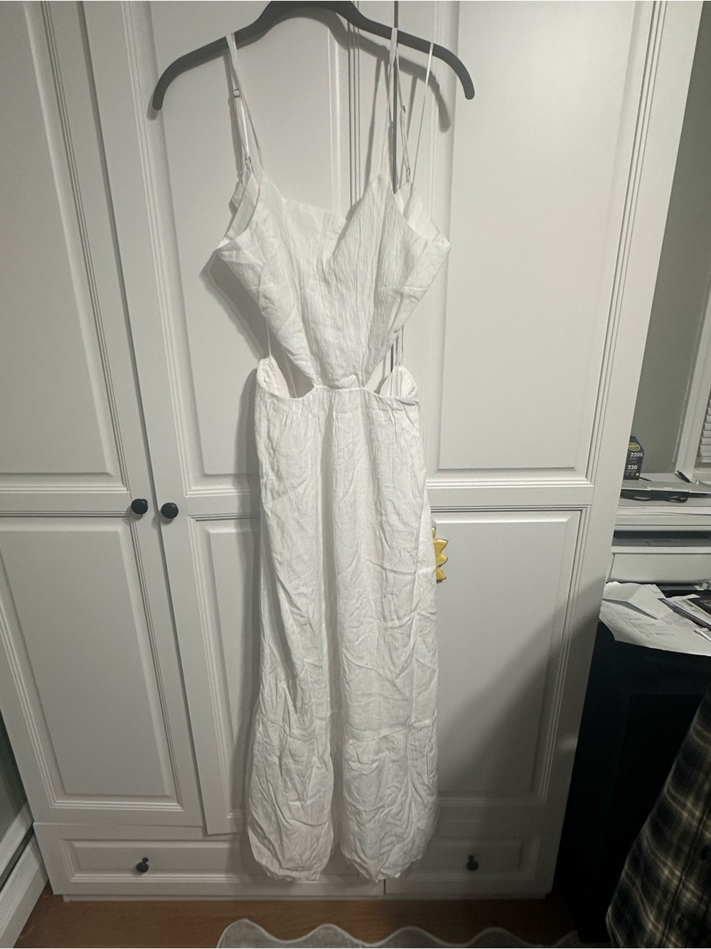 Abercrombie & Fitch White Backless Cutout Spaghetti Strap Maxi Dress